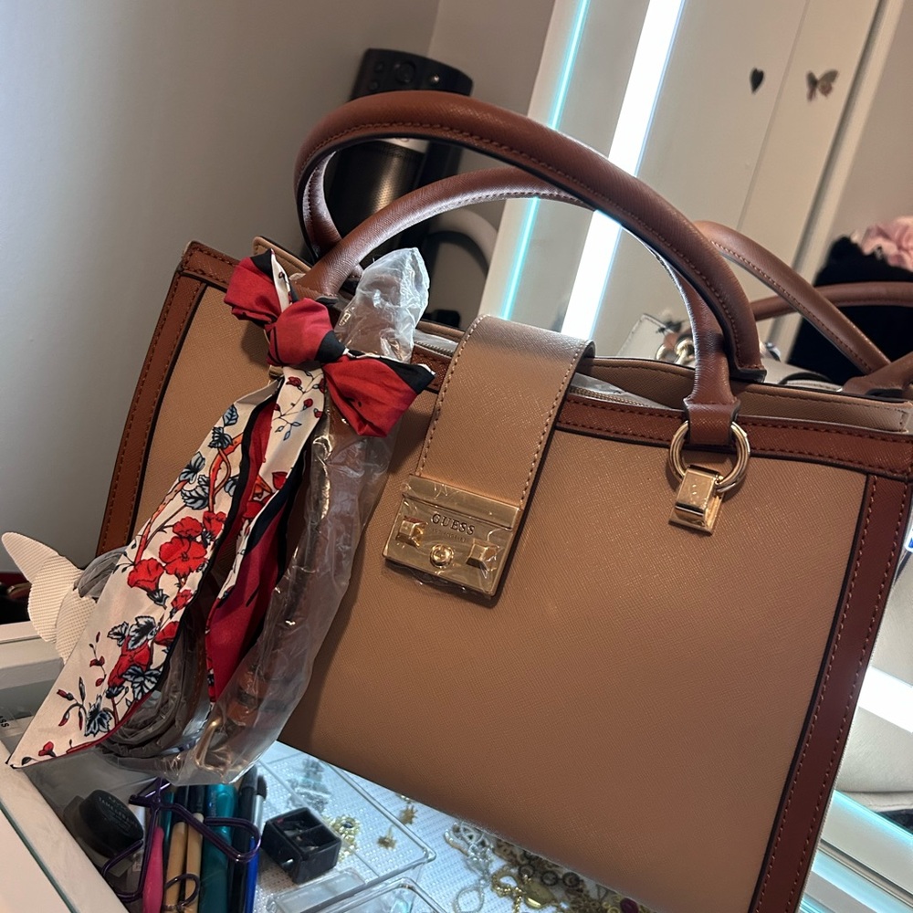 ❤️New Guess bag